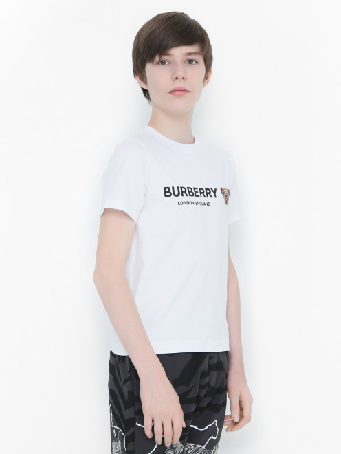 Хлопковая футболка с принтом Burberry - МодельВерхНиз